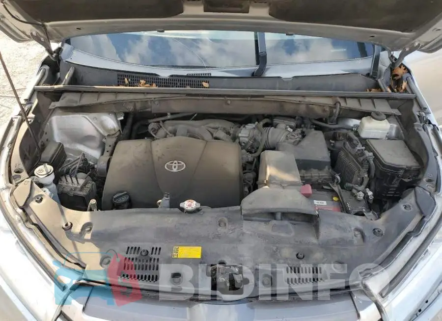 5TDZZRFH0JS251825 Photo# 12