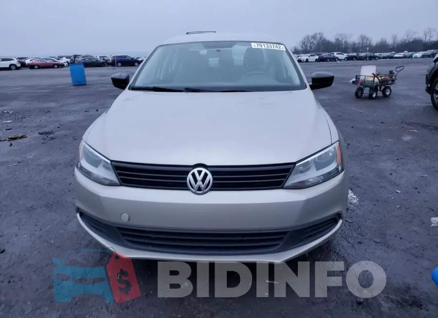 3VW2K7AJ3EM247971 Photo# 5