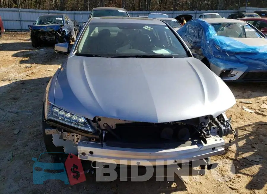 19UUB2F54FA022985 Photo# 5