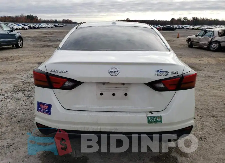 1N4BL4CV2KC180748 Photo# 6