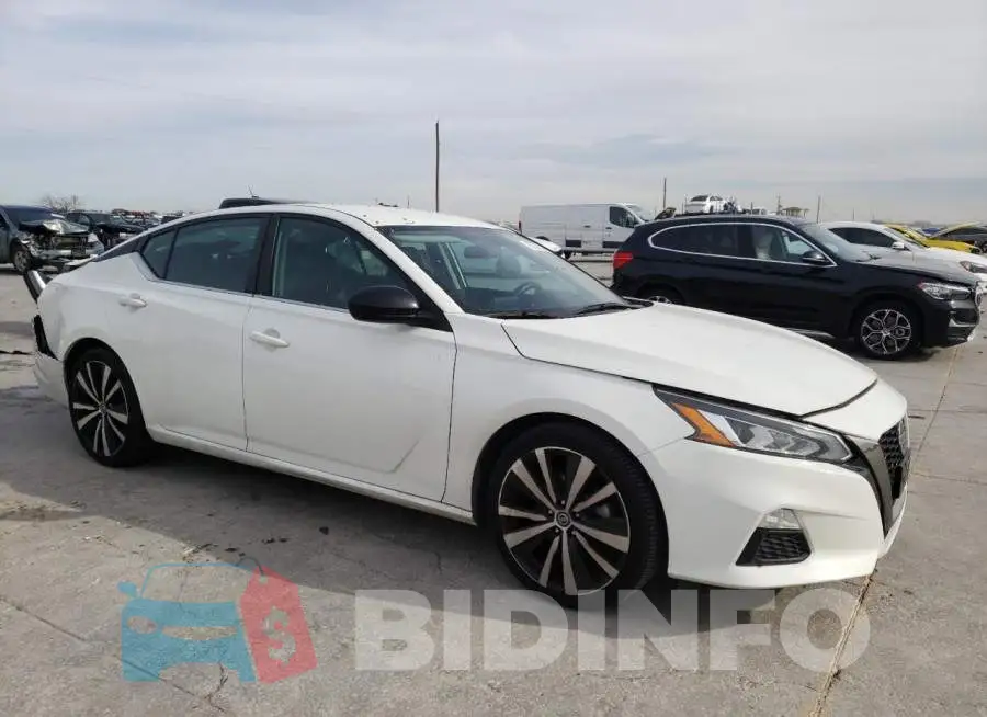 1N4BL4CV5KC173325 Photo# 4