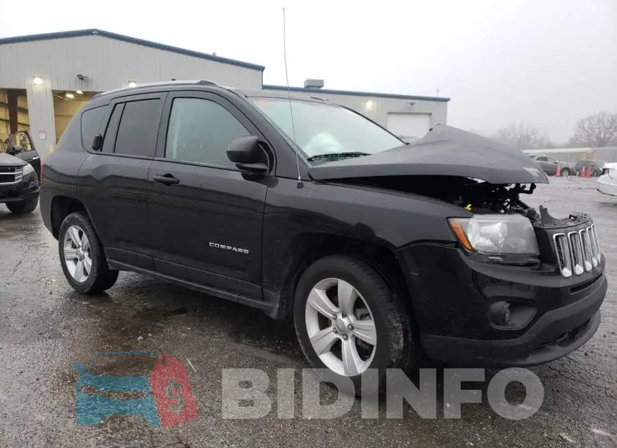 1C4NJCBA5GD512866 Photo# 4