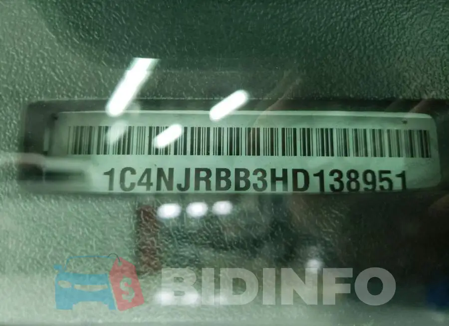 1C4NJRBB3HD138951 Photo# 14