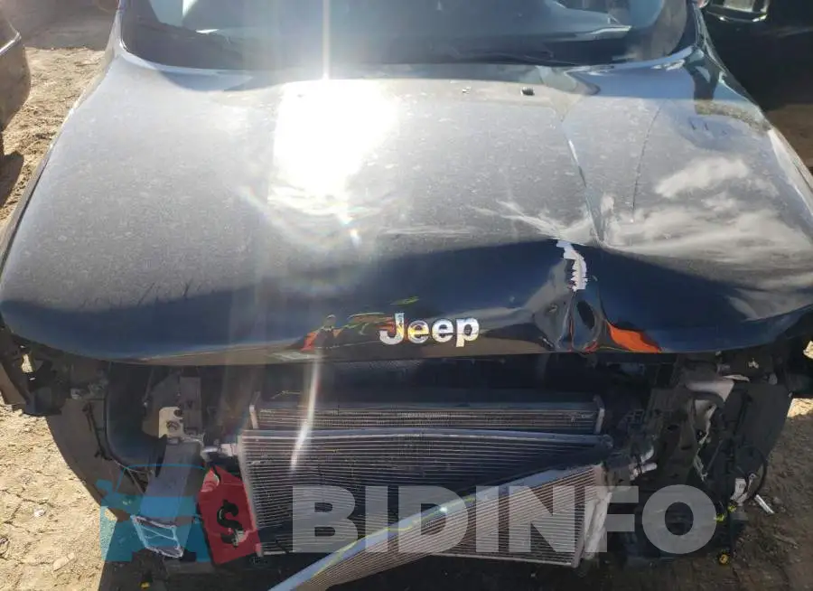 ZACCJBBB4HPE82742 Photo# 12
