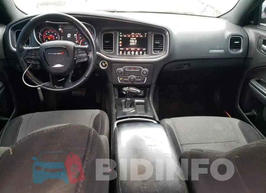 2C3CDXHG0GH204724 Photo# 8