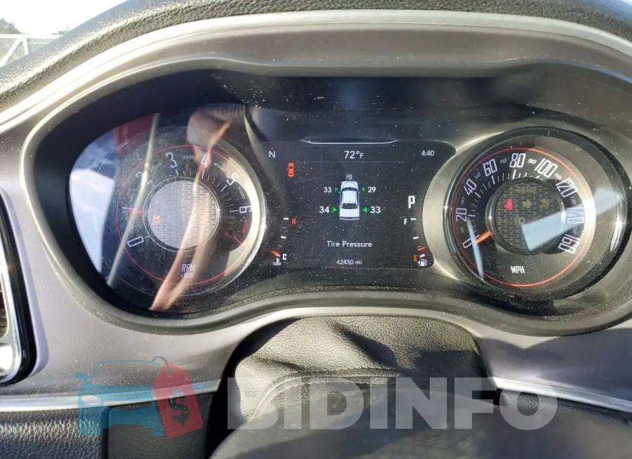 2C3CDZAGXKH735587 Photo# 9