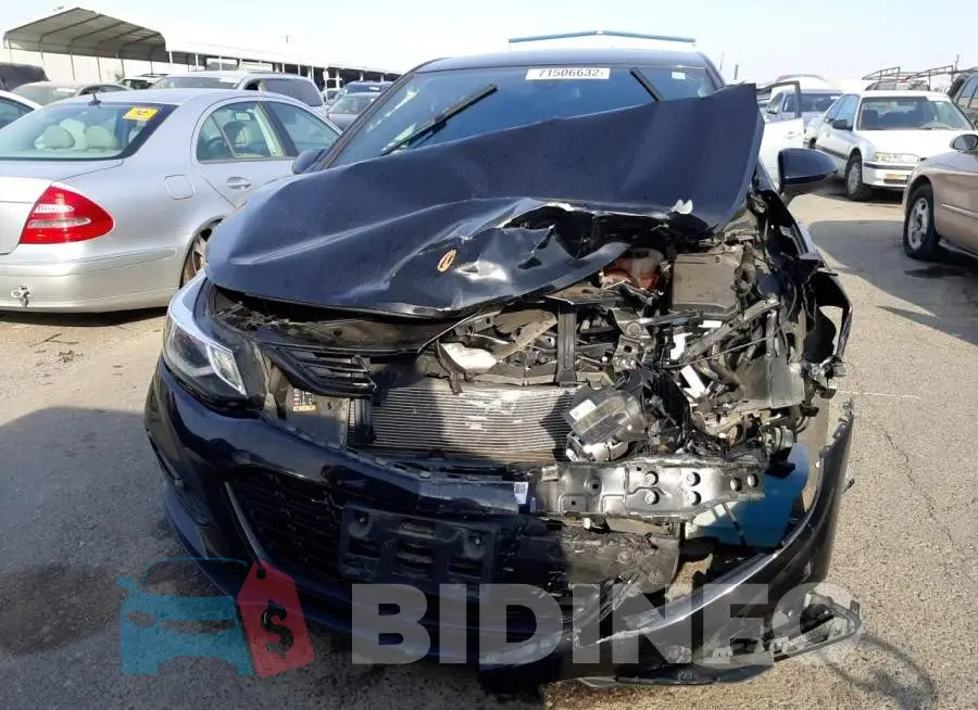 1G1BE5SM4J7172234 Photo# 5