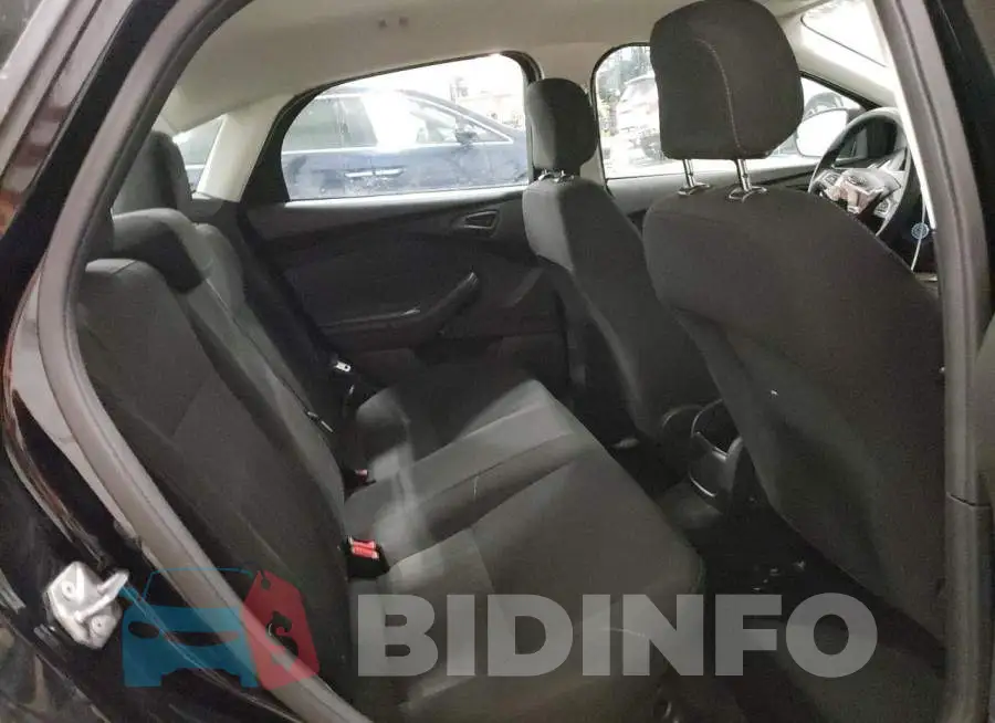 1FADP3E2XJL309165 Photo# 10