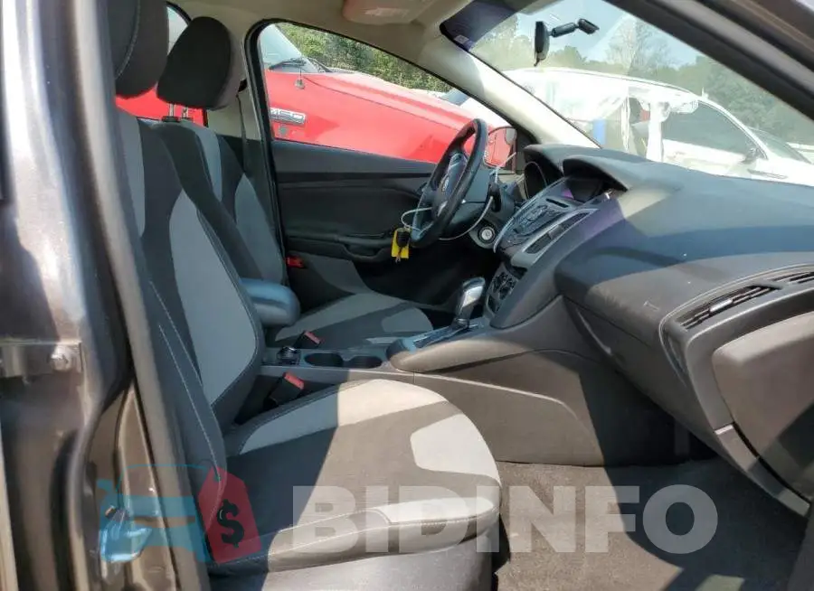1FADP3F26EL458659 Photo# 5