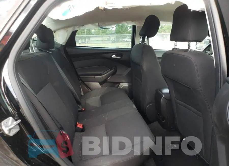 1FADP3F28GL399097 Photo# 6