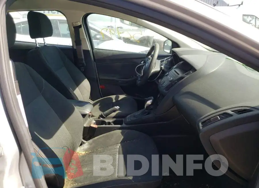 1FADP3FE5HL292732 Photo# 5