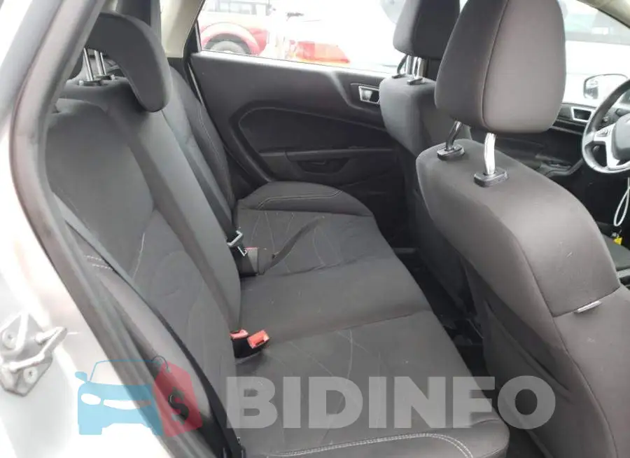 3FADP4EJ4GM174673 Photo# 10
