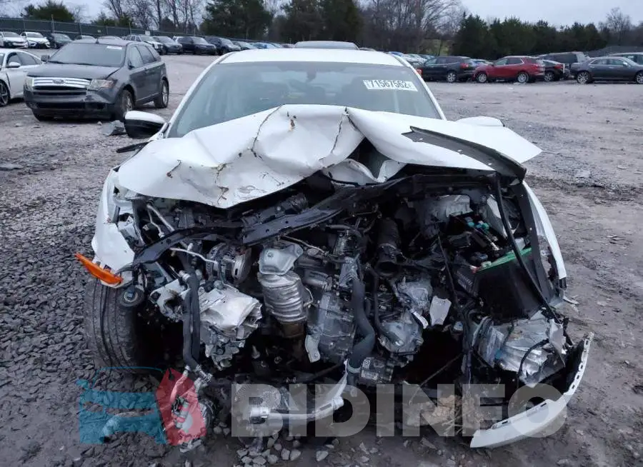 19XFC2F52HE039949 Photo# 5