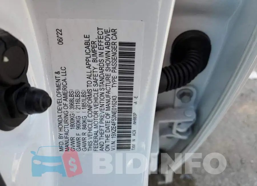 19XZE4F53NE016243 Photo# 10