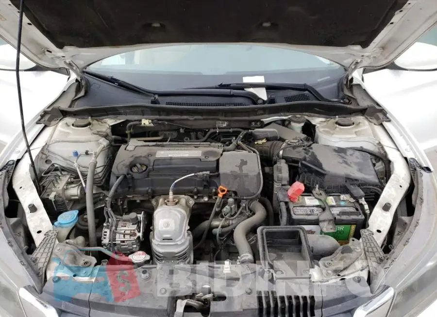 1HGCR2F30EA150421 Photo# 11