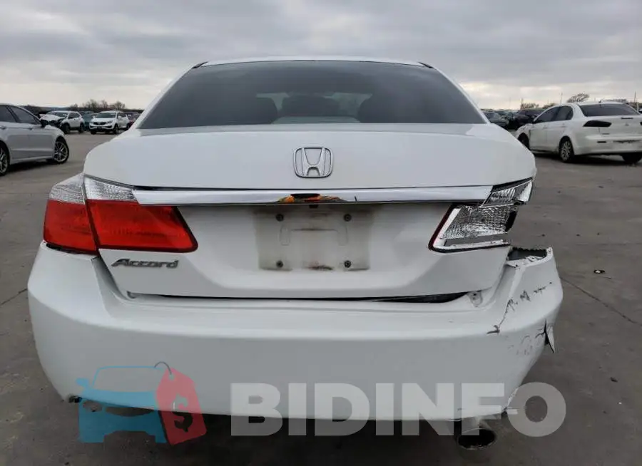 1HGCR2F30EA150421 Photo# 6