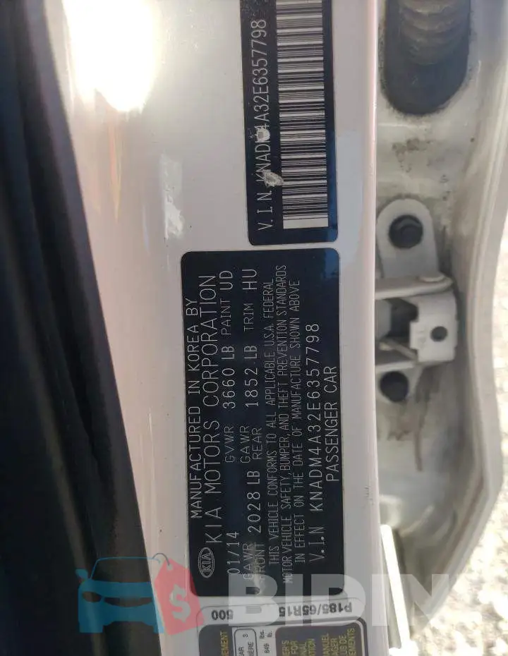 KNADM4A32E6357798 Photo# 12