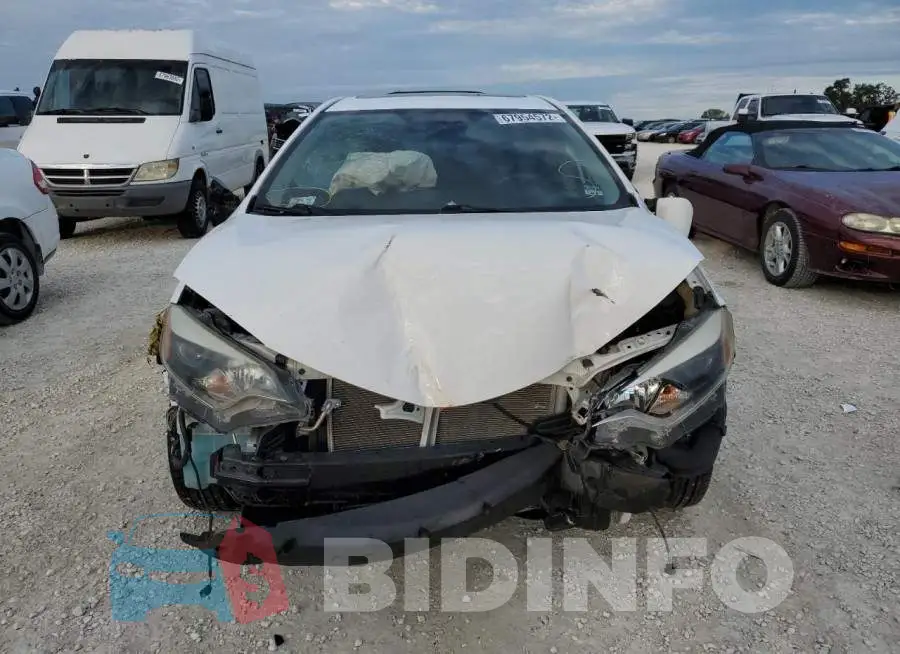 2T1BURHEXFC289436 Photo# 5