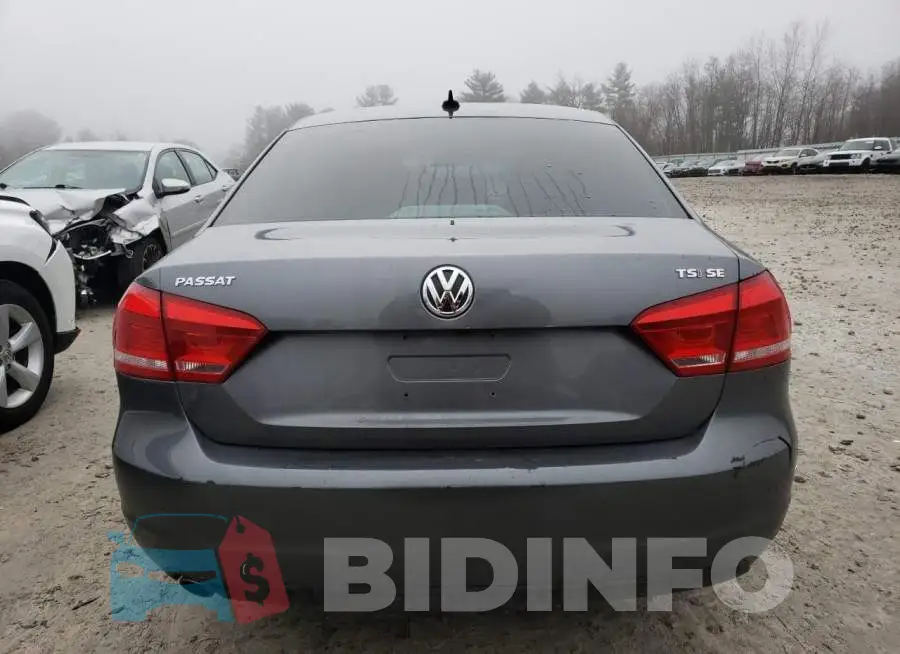 1VWBS7A35EC085425 Photo# 6