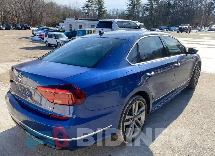 1VWDT7A37HC059922 Photo# 3