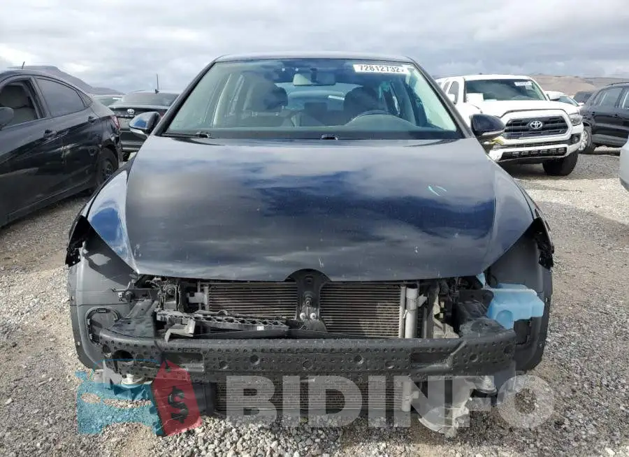 3VW117AU3HM064874 Photo# 5