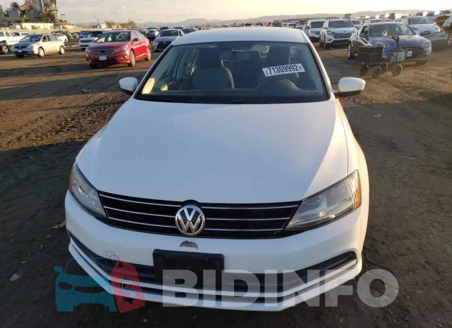 3VW2B7AJ1HM410119 Photo# 5