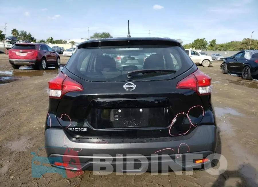 3N1CP5CU3JL541345 Photo# 6