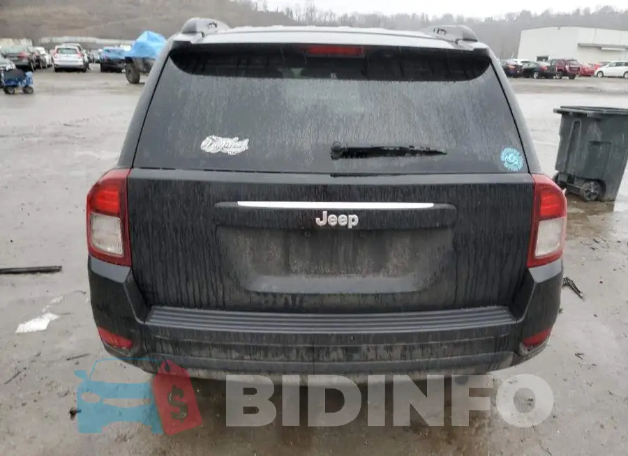 1C4NJCBA1FD250343 Photo# 6