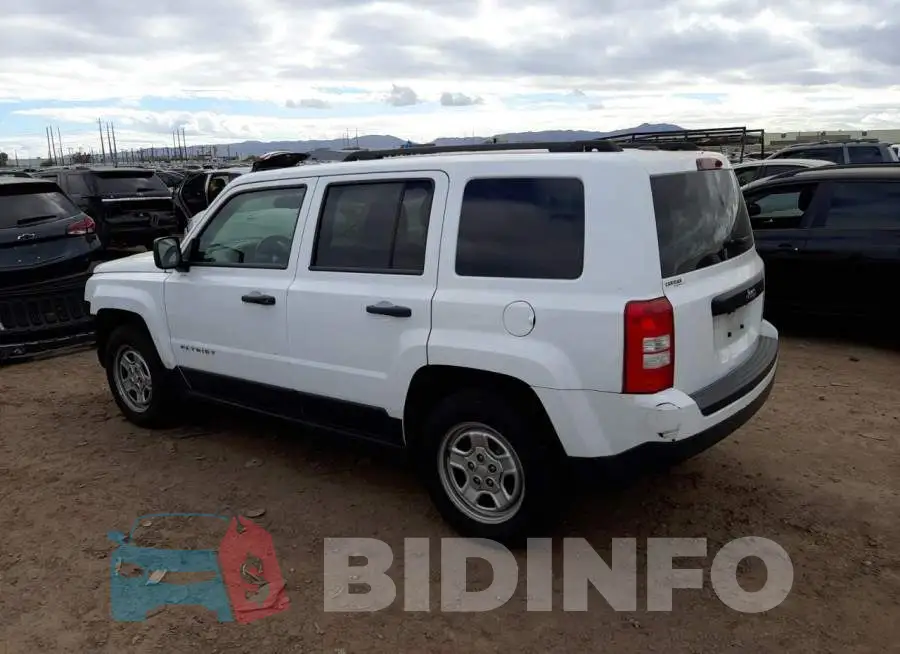 1C4NJPBB8ED559953 Photo# 2