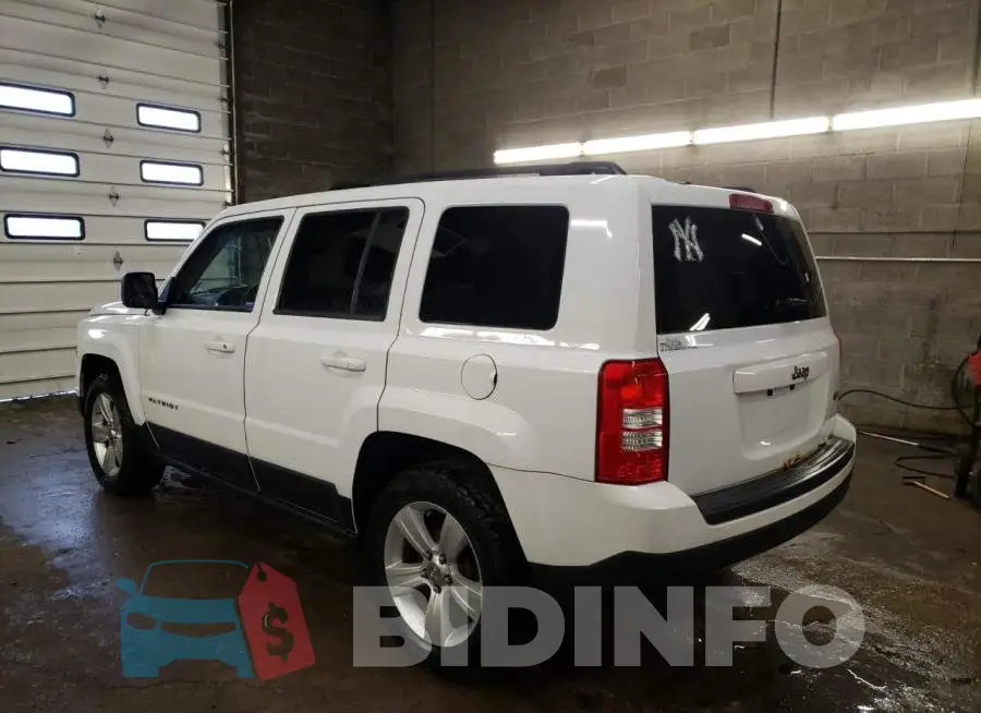1C4NJPFB3ED853755 Photo# 2