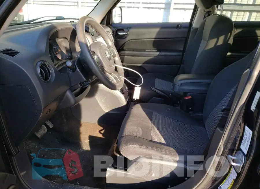 1C4NJRBB2ED870113 Photo# 7