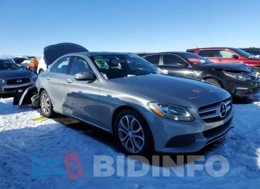 55SWF4JBXGU121855 Photo# 4