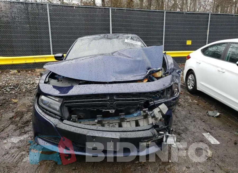 2C3CDXHG7GH352174 Photo# 5