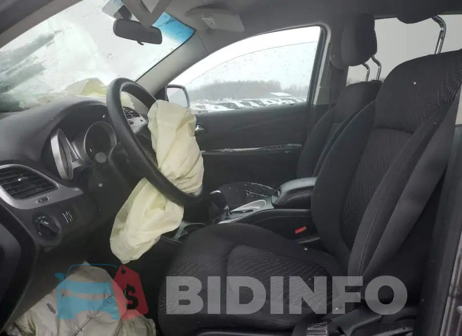 3C4PDCAB6GT116384 Photo# 7