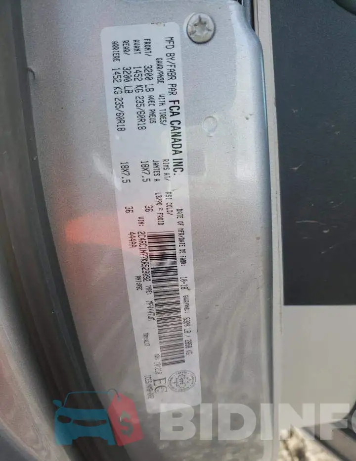2C4RC1N77KR529092 Photo# 13