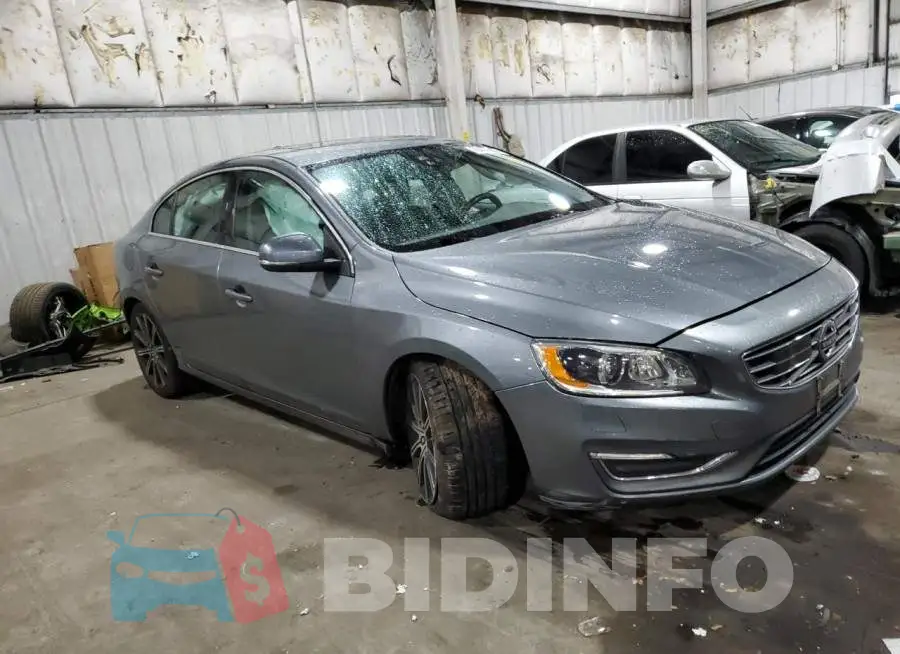 LYV402TM2HB141405 Photo# 4