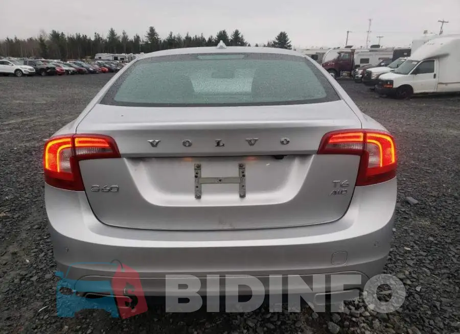 YV1902FH6E1284424 Photo# 6