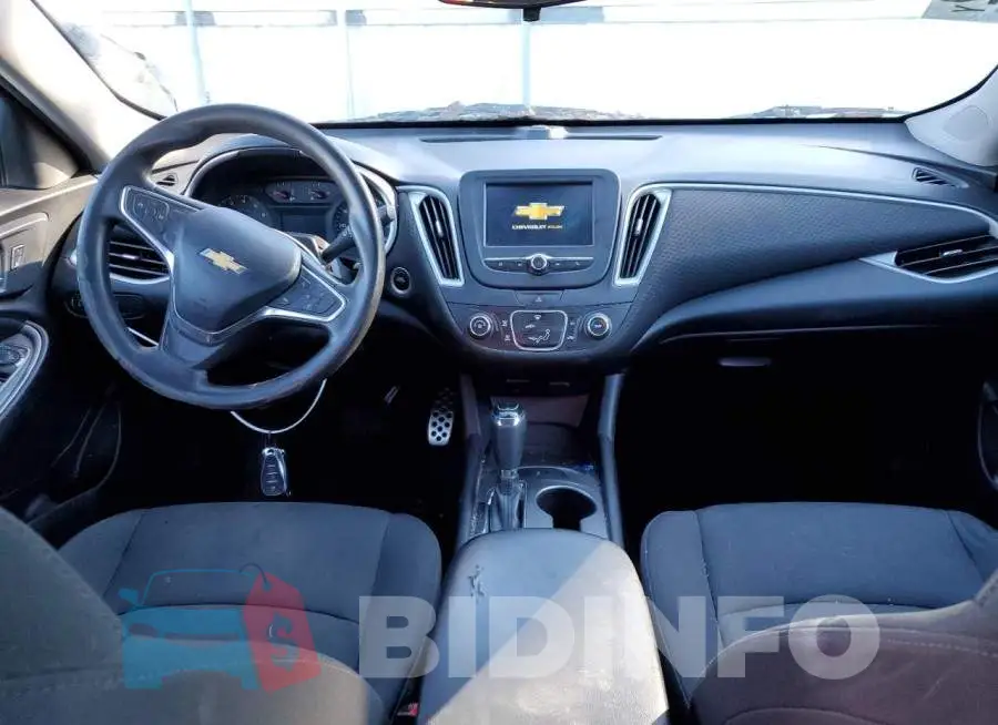 1G1ZB5ST5HF142755 Photo# 8