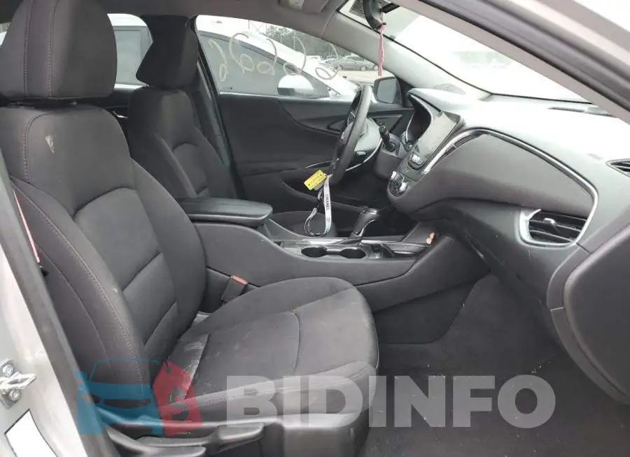 1G1ZD5STXLF125484 Photo# 5