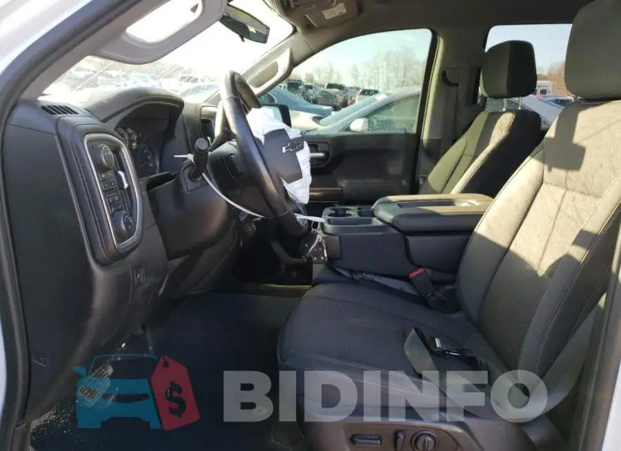 1GCPYFEL2LZ269503 Photo# 7