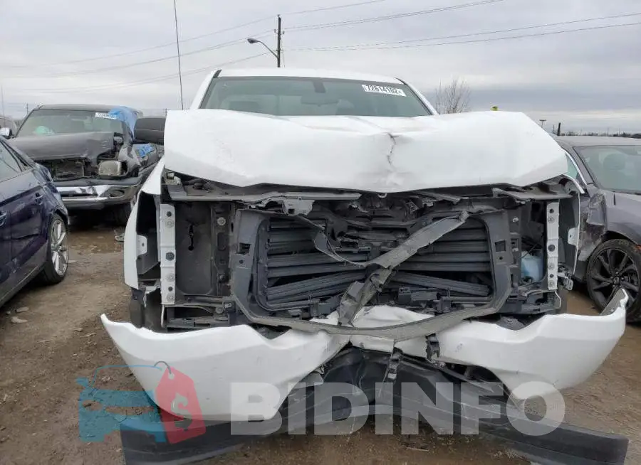1GCRCPEH2HZ292103 Photo# 5