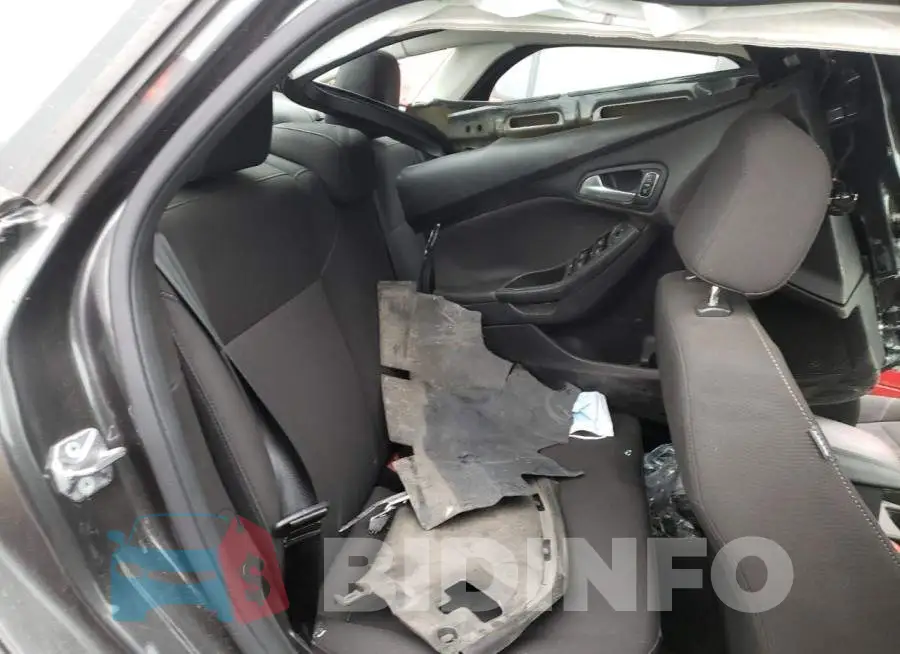 1FADP3F24FL216924 Photo# 6