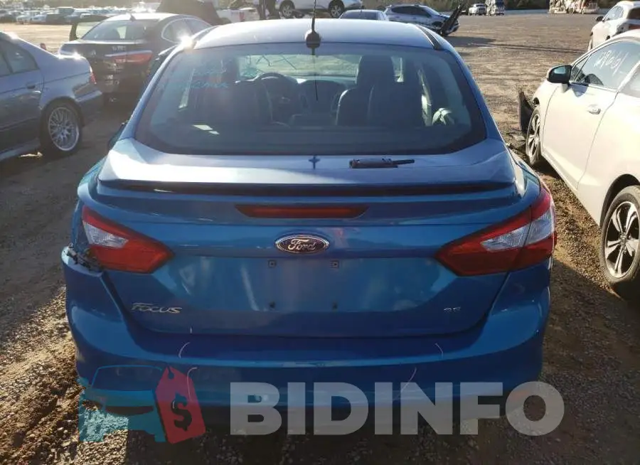 1FADP3F27EL227785 Photo# 6
