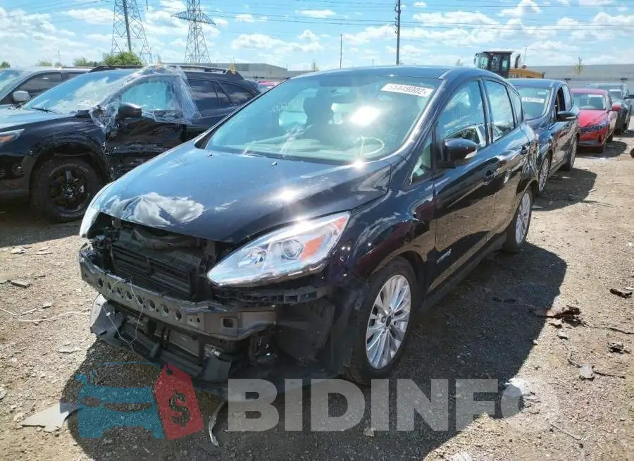 1FADP5AU8JL101045 Photo# 2