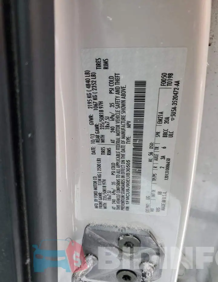 1FMCU9J90EUB30505 Photo# 13