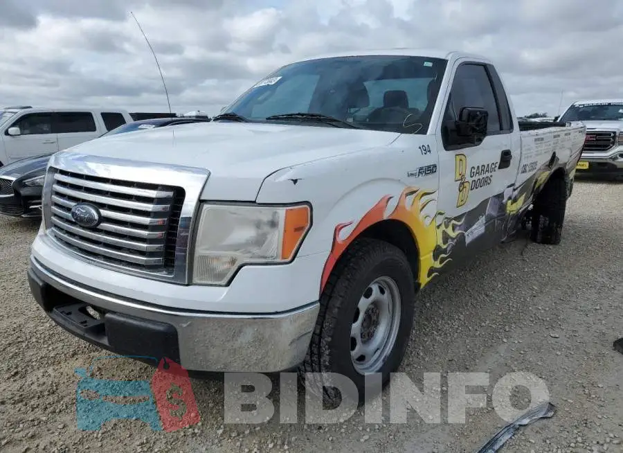 1FTNF1CF5EKD17701 Photo# 1