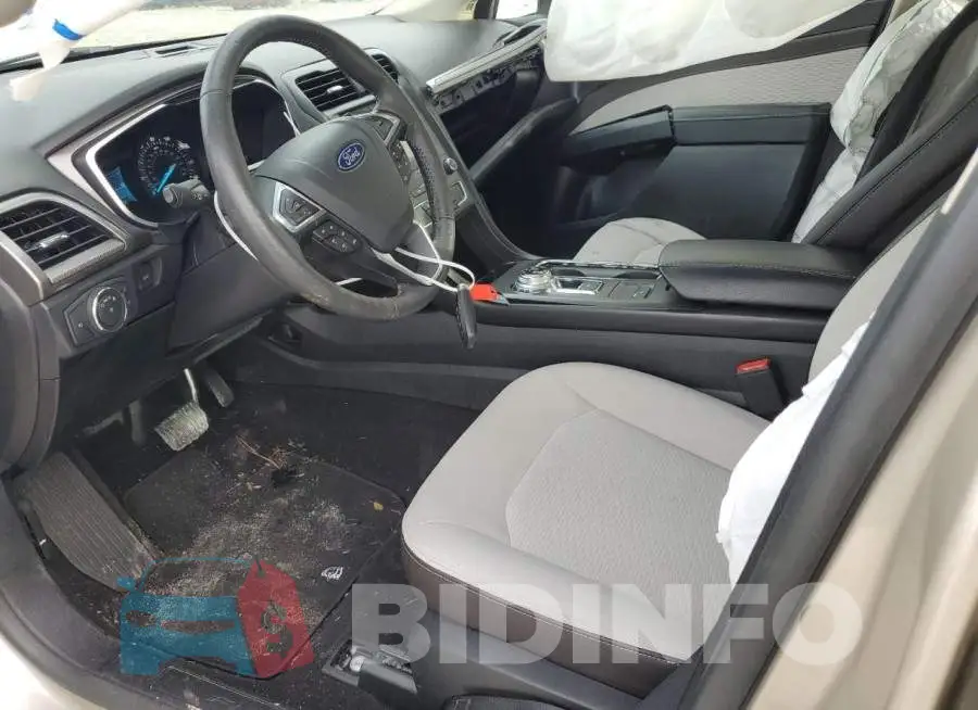 3FA6P0HDXKR245829 Photo# 7