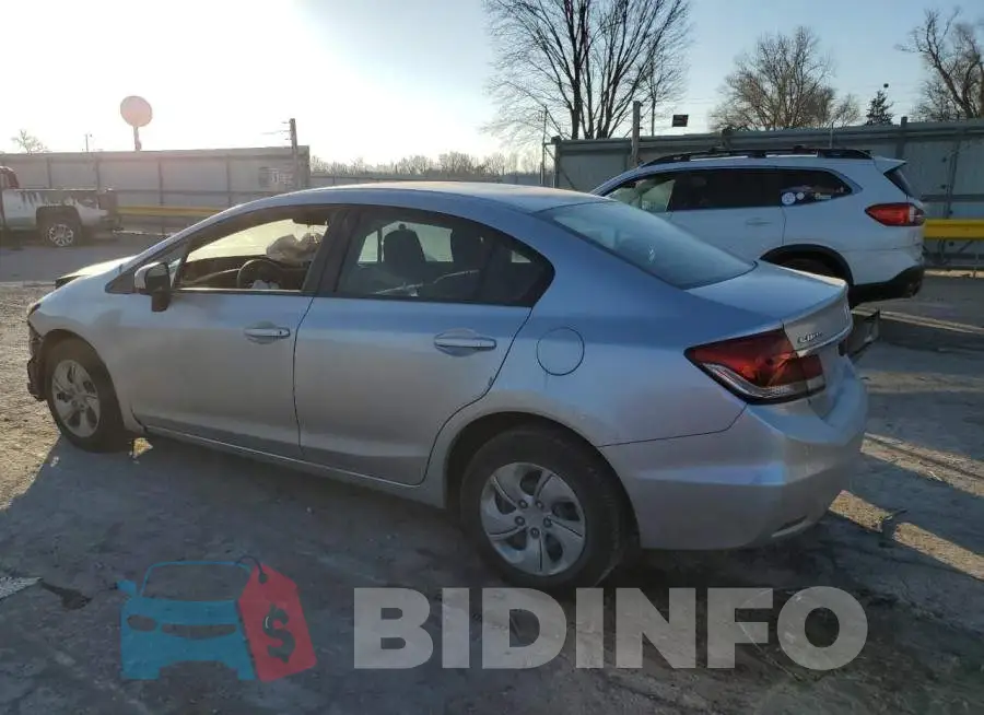 19XFB2F56FE104267 Photo# 2