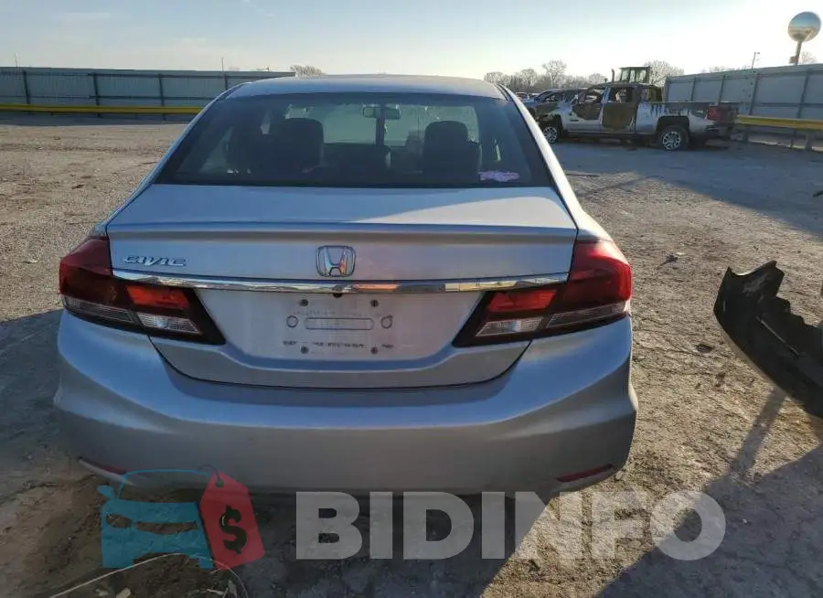 19XFB2F56FE104267 Photo# 6