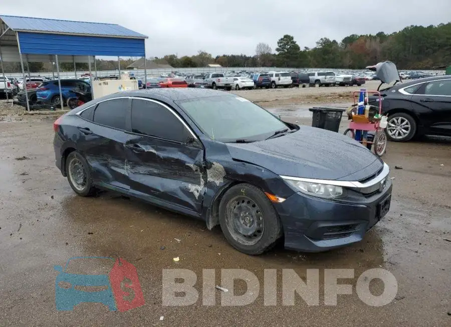 19XFC2F50HE061190 Photo# 4